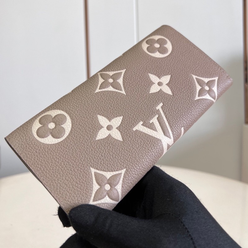 LV Long Wallet