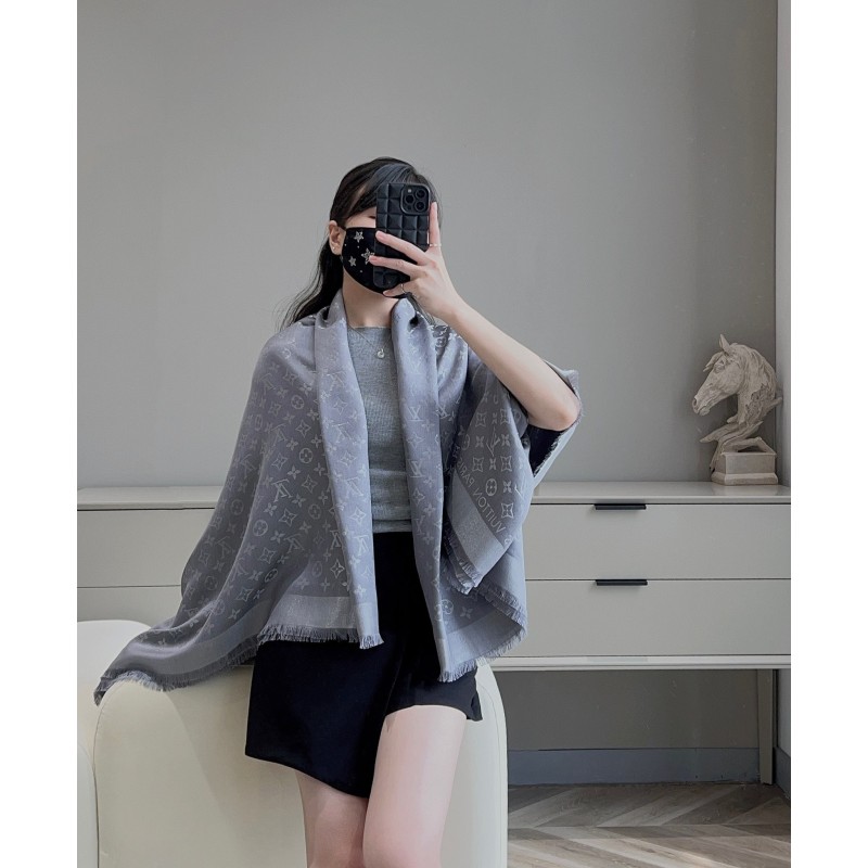 LV Shine Shawl 金丝披肩