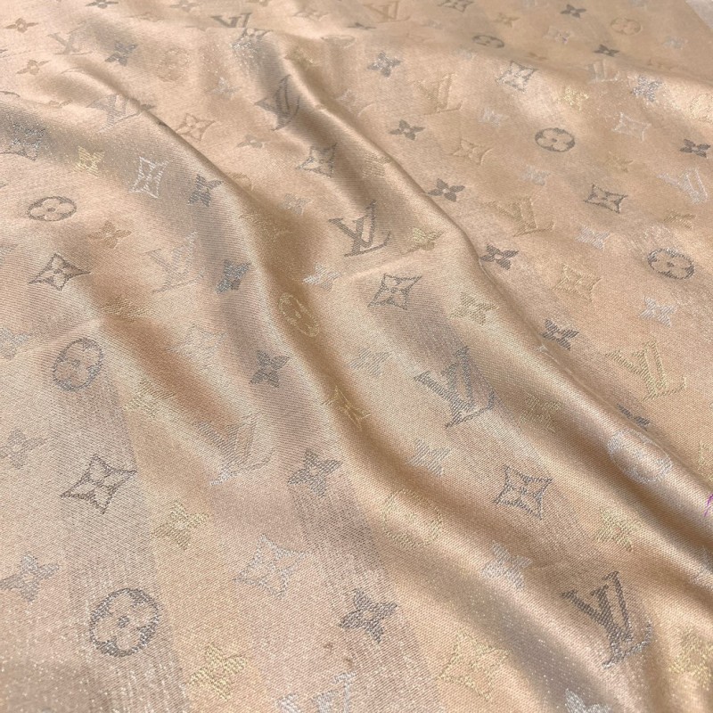 LV Shine Shawl 金丝披肩