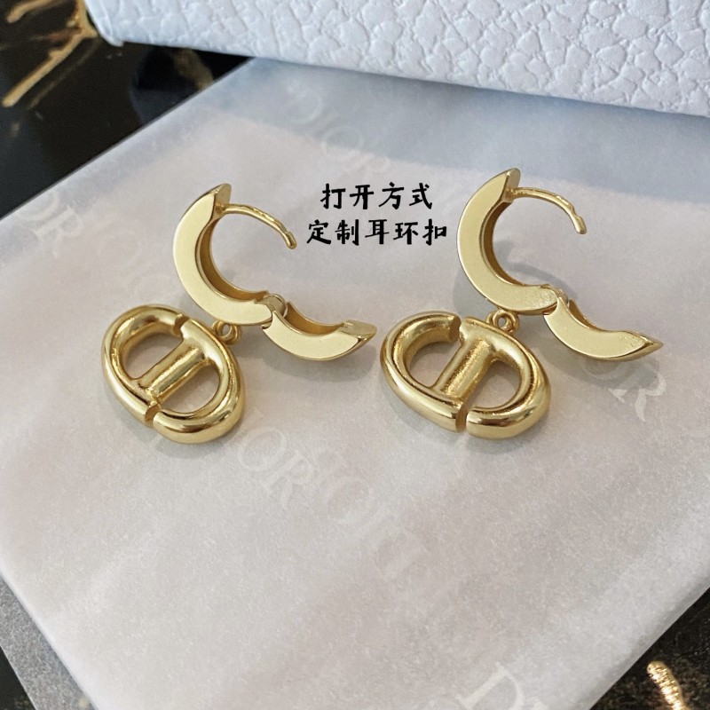 Dior Earrings 