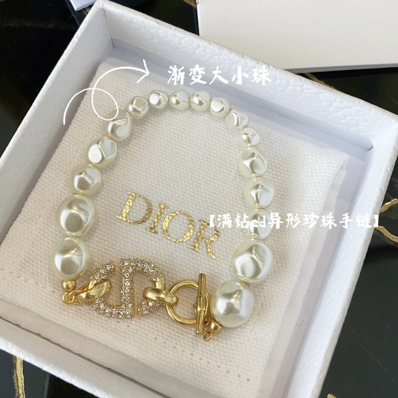 Dior Necklace / Bracelet 