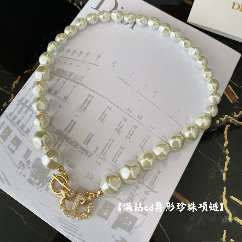 Dior Necklace / Bracelet 