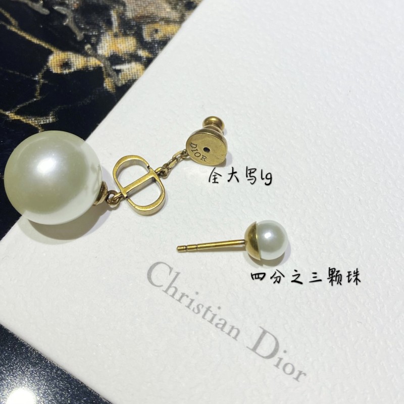 Dior Earrings 