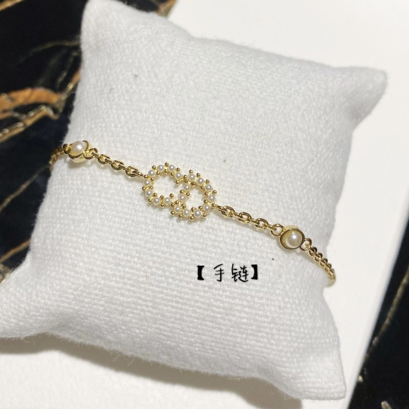 Dior Necklace / Bracelet 