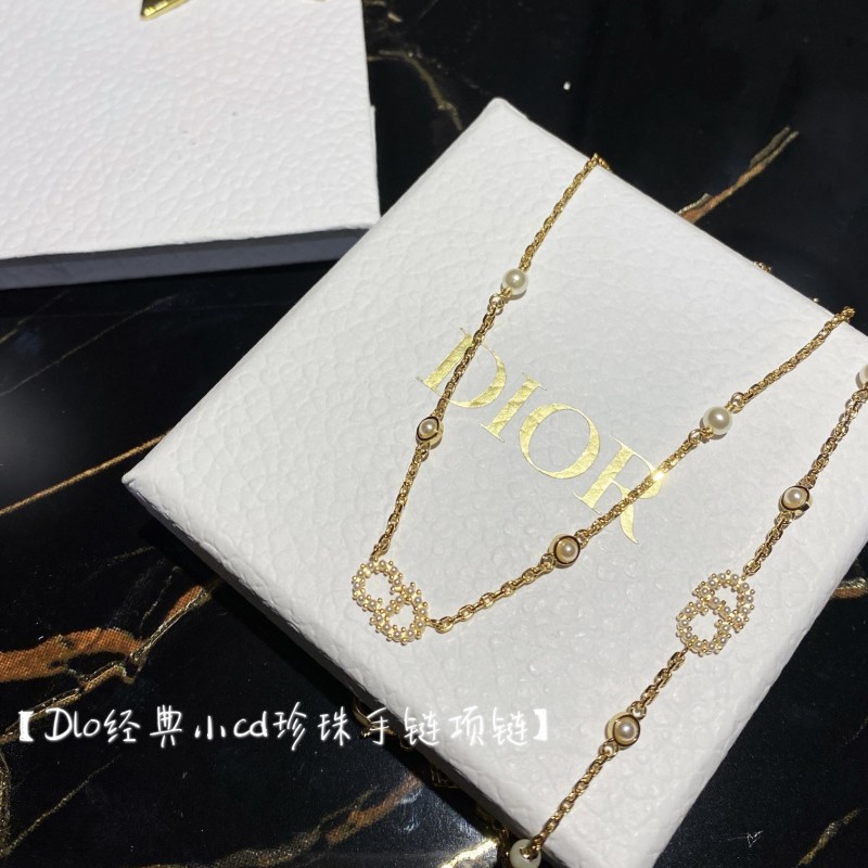 Dior Necklace / Bracelet 