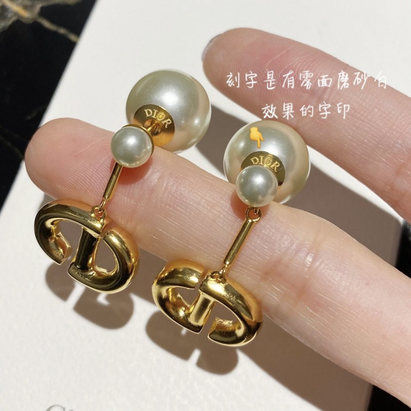 Dior Earrings 