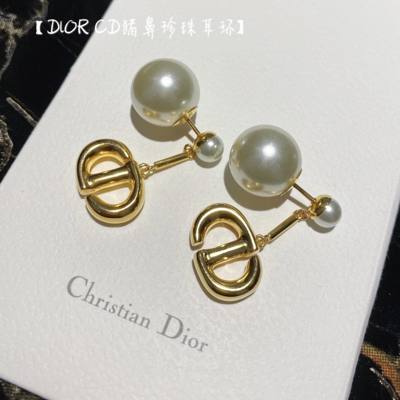 Dior Earrings 