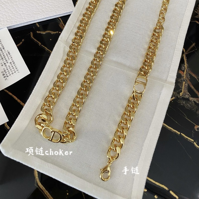 Dior Necklace / Bracelet 