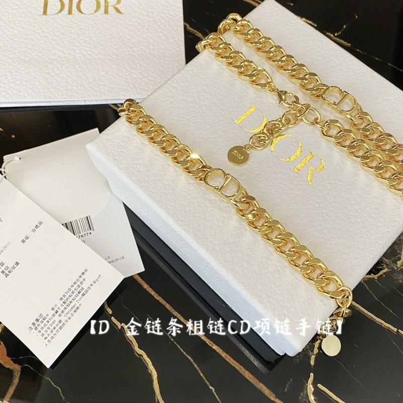 Dior Necklace / Bracelet 