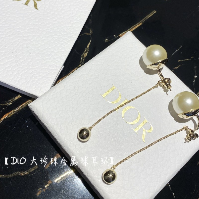 Dior Earrings 