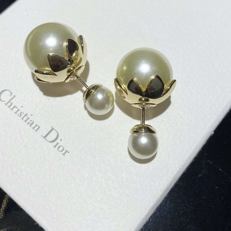 Dior Earrings 