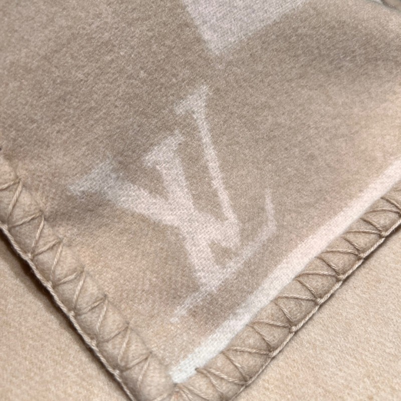 LV Blanket