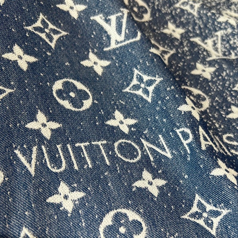 LV Shawl