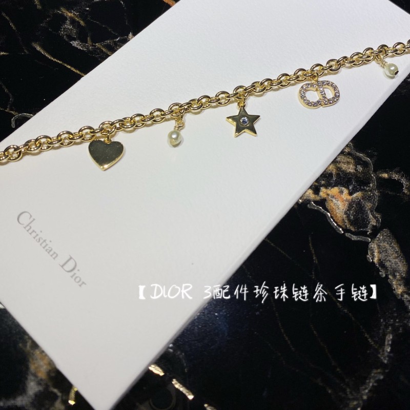 Dior Necklace / Bracelet 