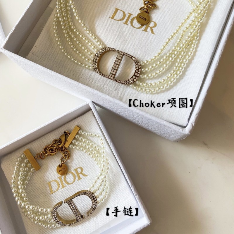 Dior Necklace / Bracelet 