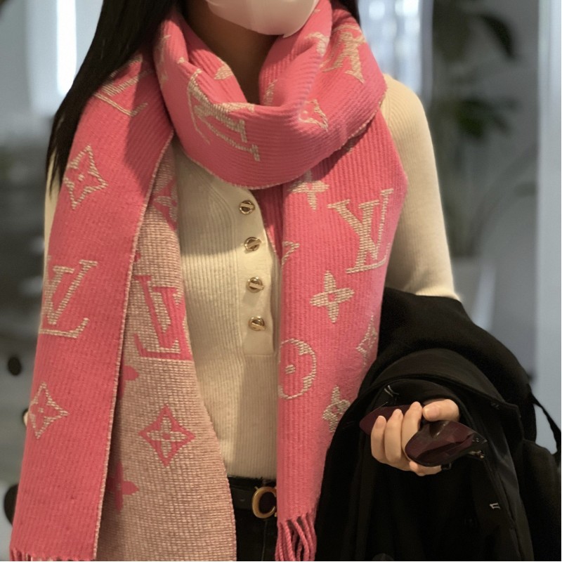 LV Scarf