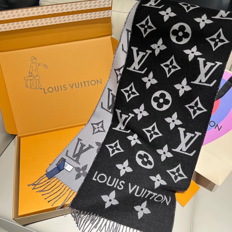 LV Scarf