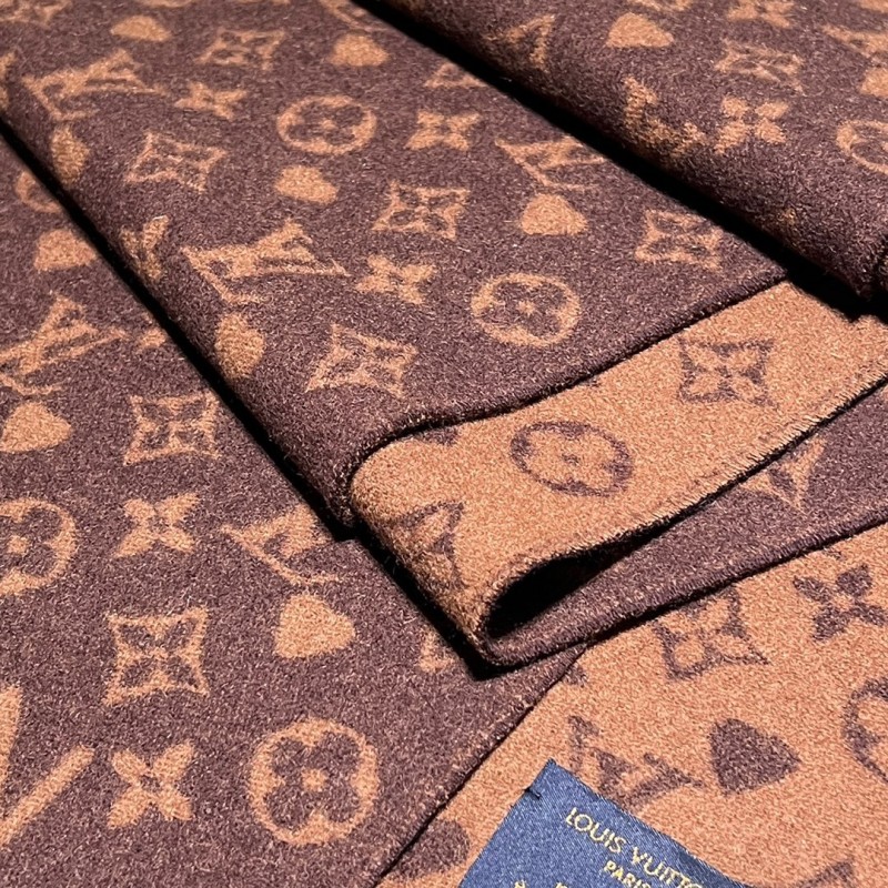 LV Scarf