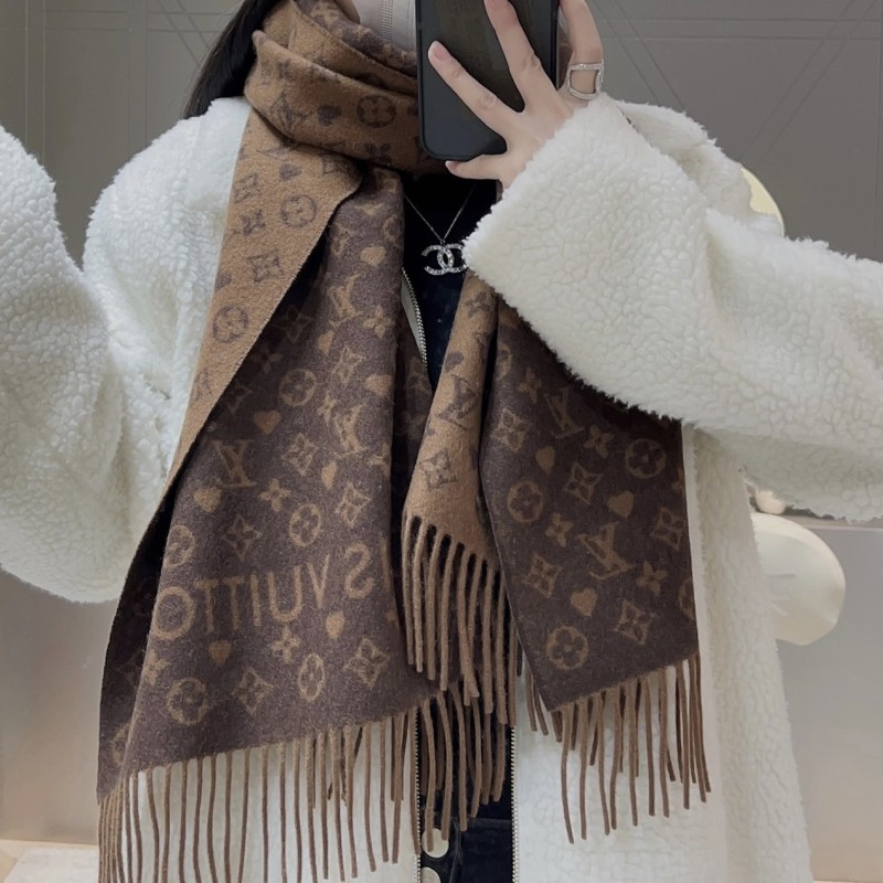 LV Scarf