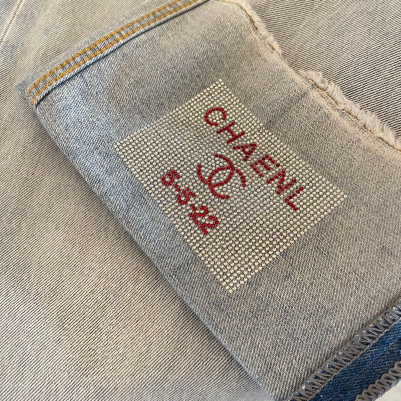 Chanel Jeans