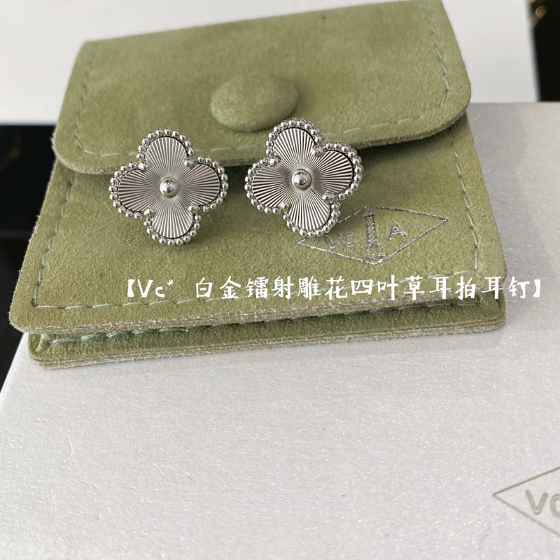 VCA Earrings 