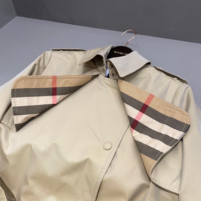 Burberry Windbreaker