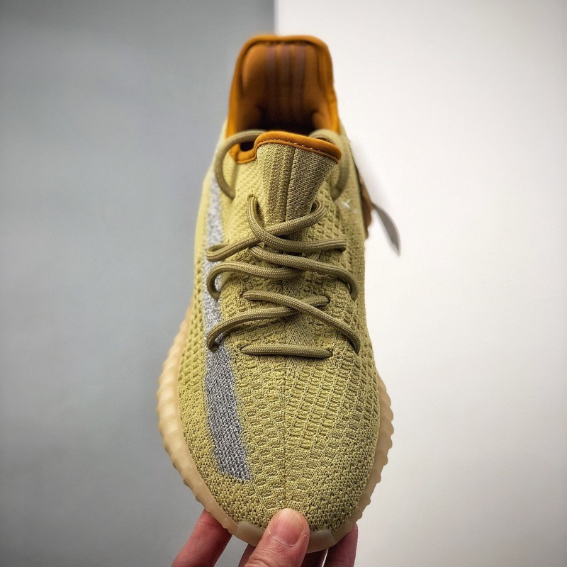 Adidas Yeezy 350 侧透