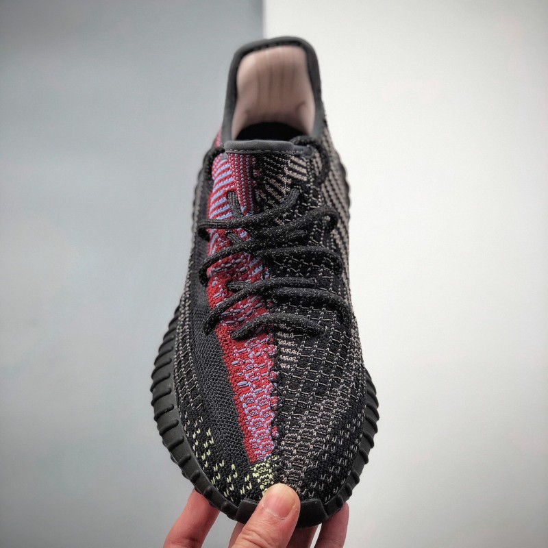 Adidas Yeezy 350 羽毛满天星