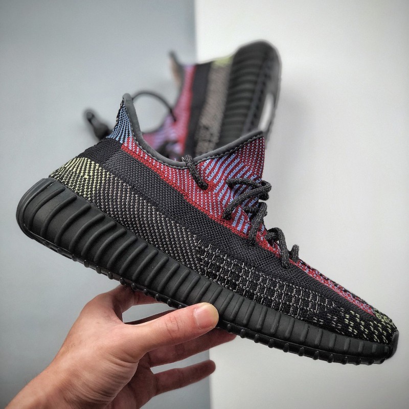 Adidas Yeezy 350 羽毛满天星