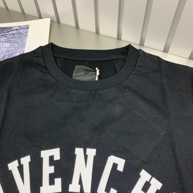 Givenchy Long Sleeves Tee