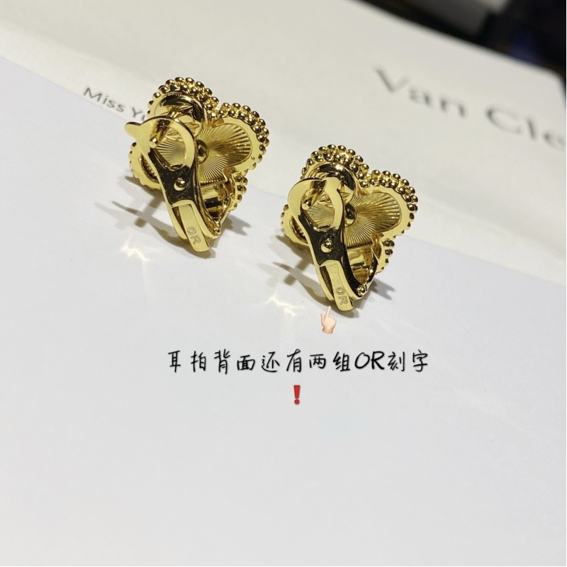 VCA Earrings 